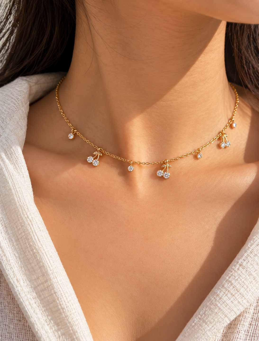Scattered Solitaire Necklace