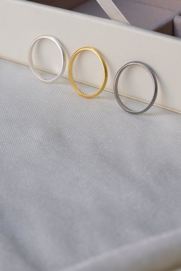Slim matte silver ring with brushed texture in 2mm width