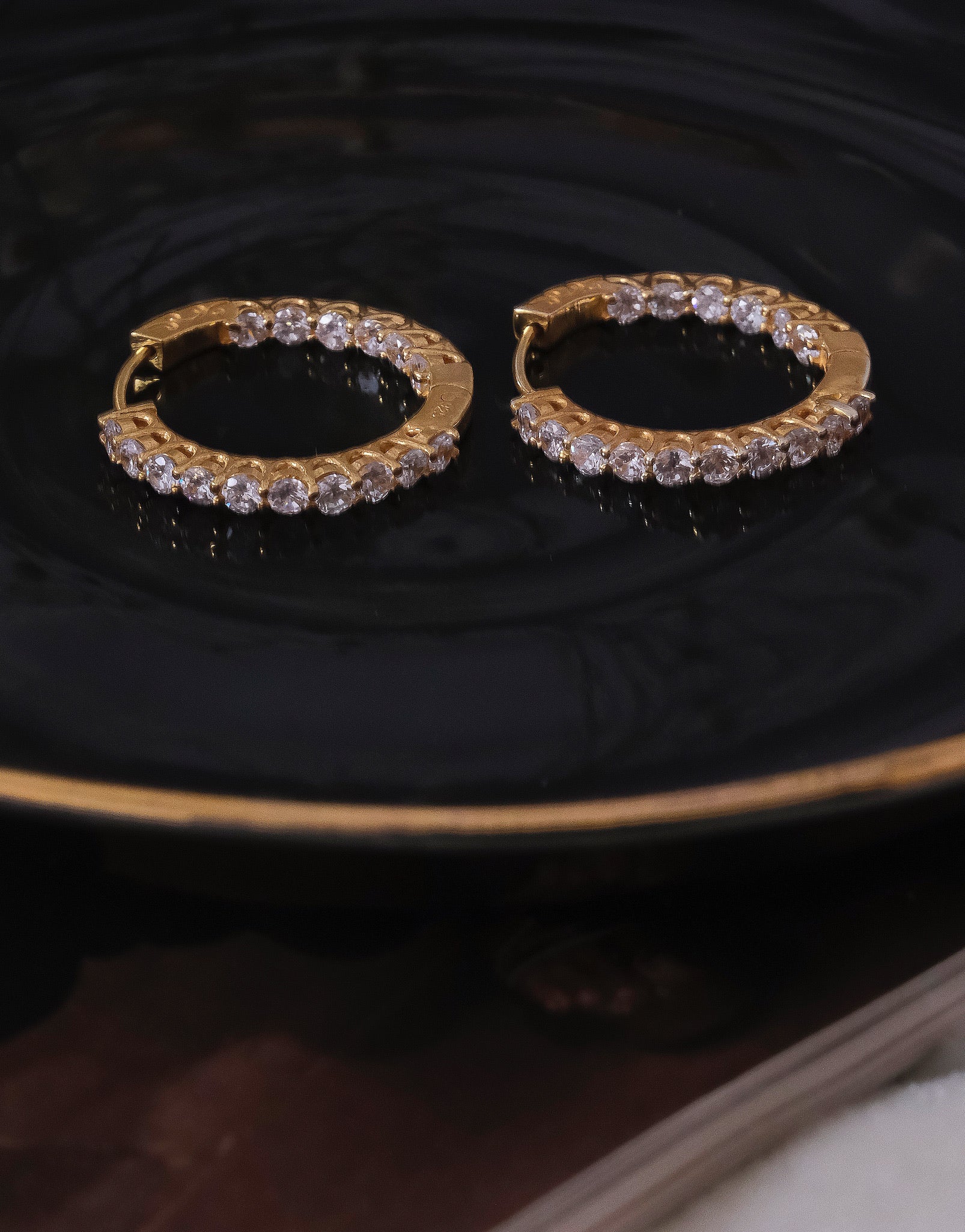 Tarini Manchanda in Inside Out Hoop Earring