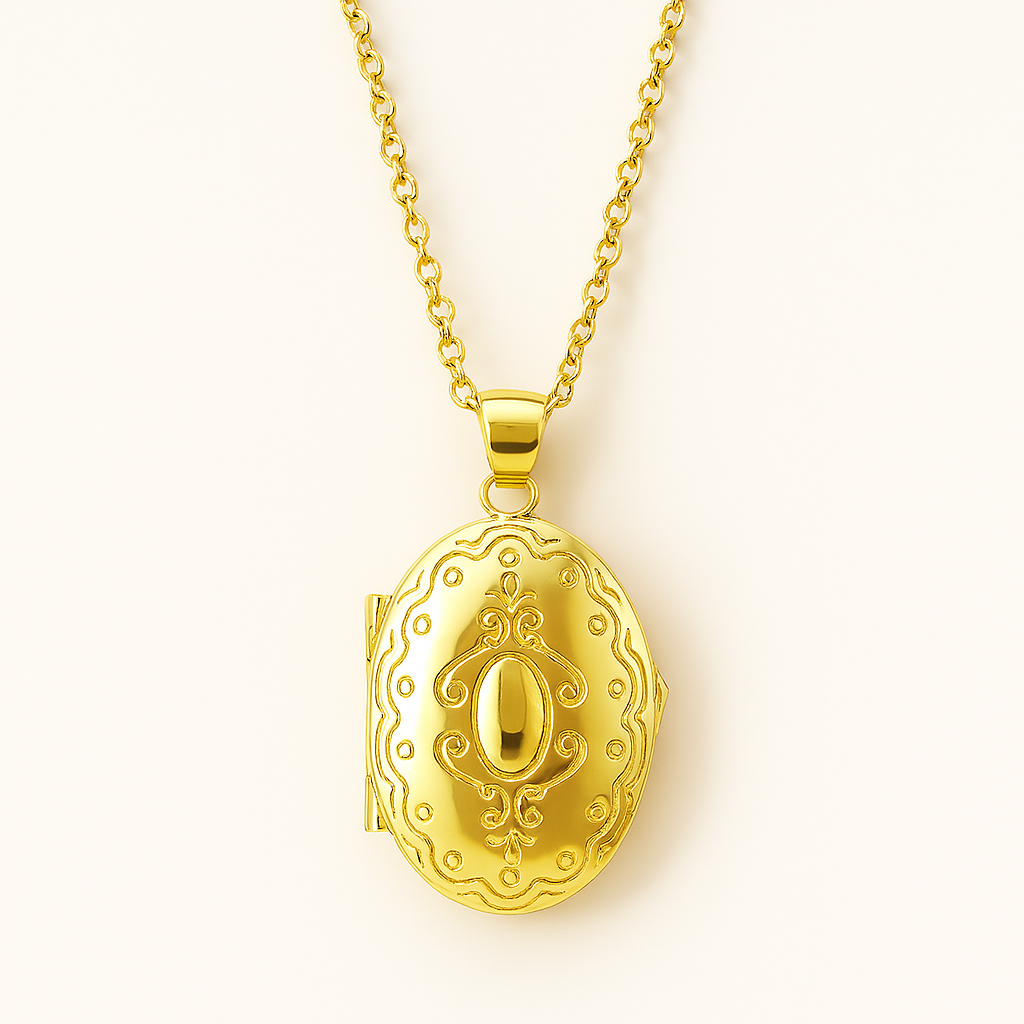 Hafisa Picture Locket Necklace