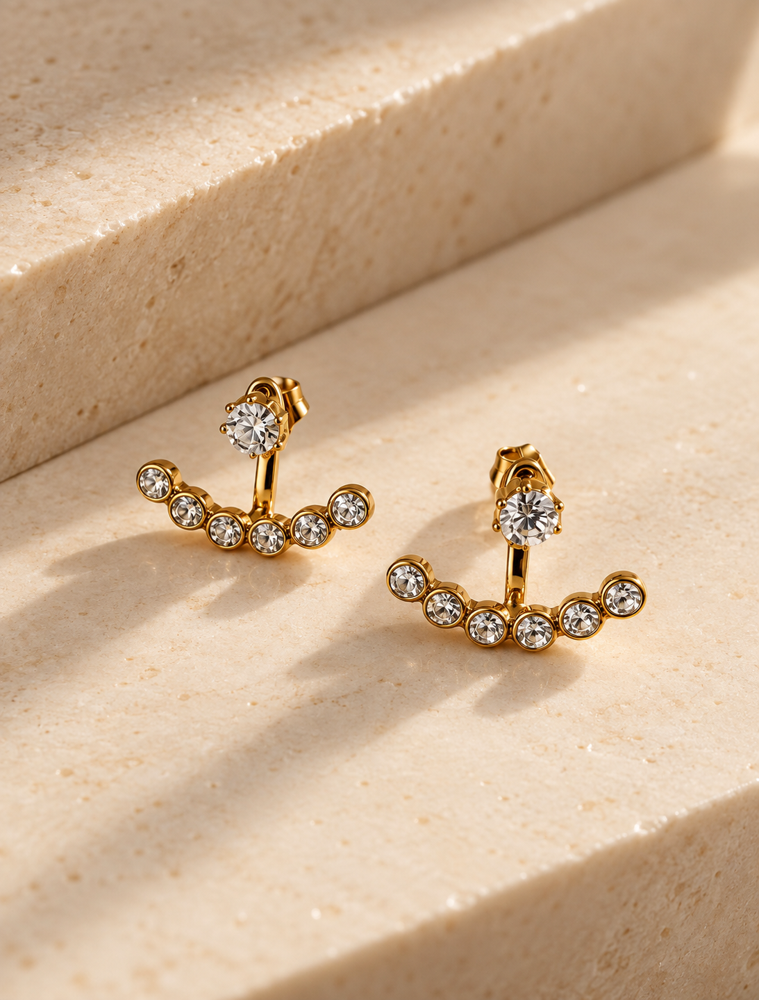 Solitaire Bubble Ear Jacket