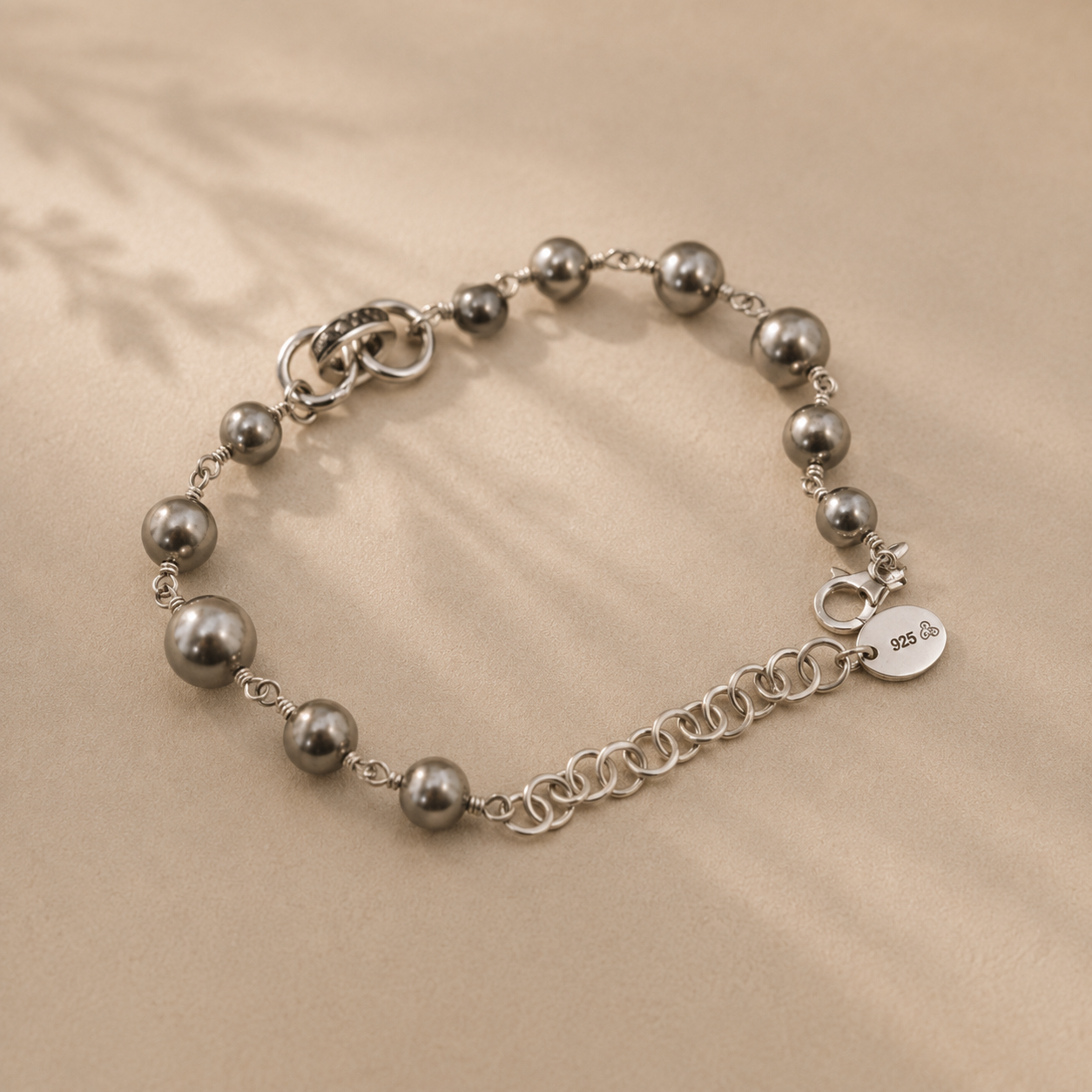 Pearl & Onyx Bracelet