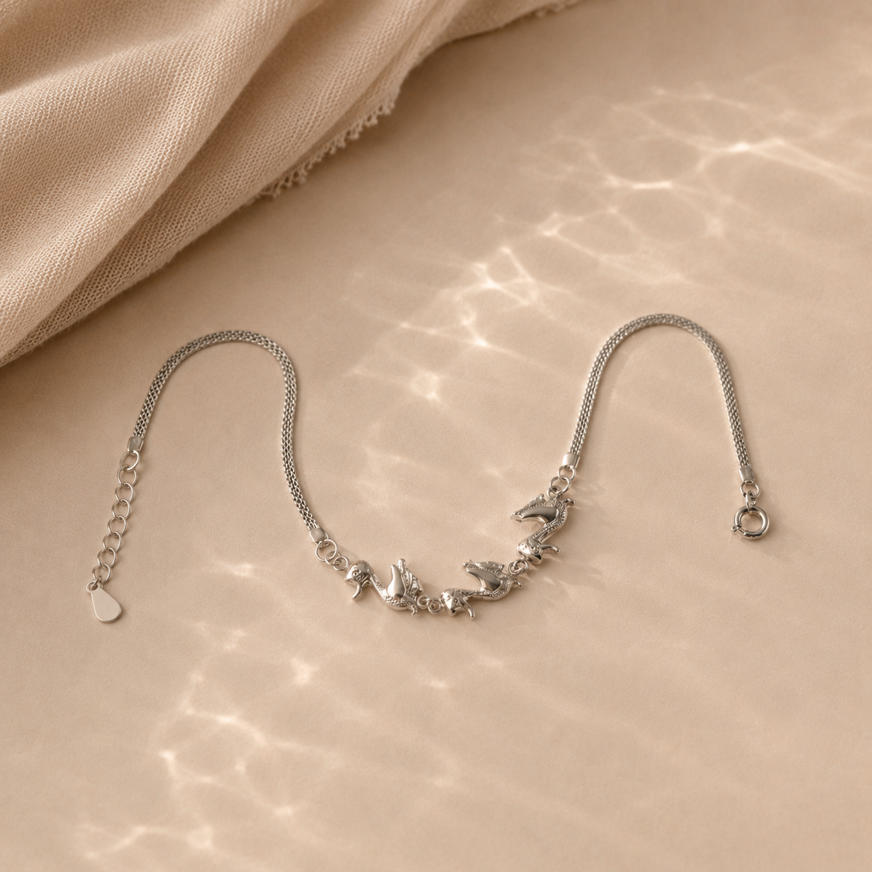 Arch Chain Bracelet