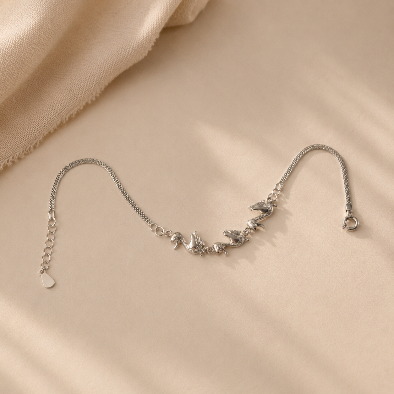 Arch Chain Bracelet
