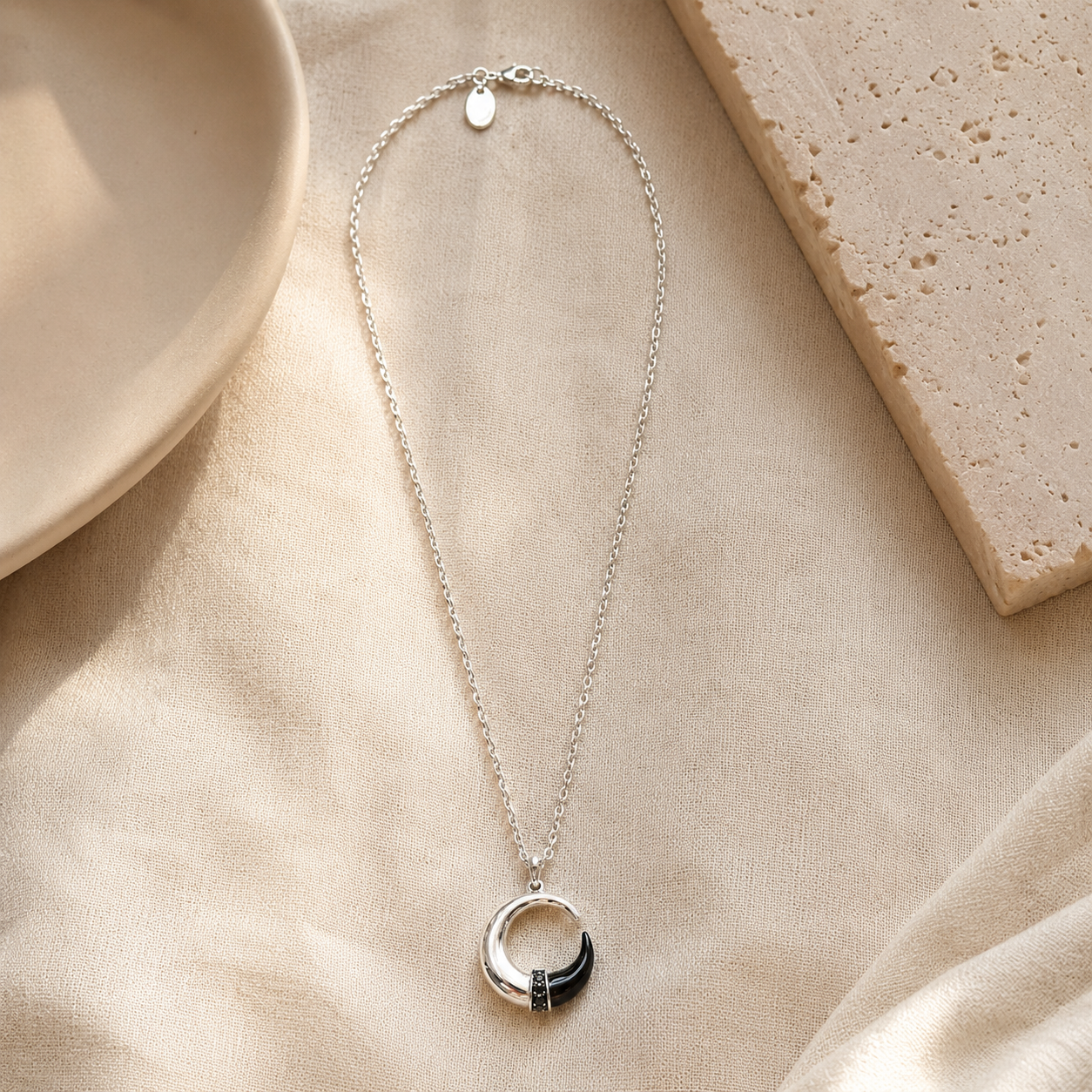 Horn & Onyx Necklace
