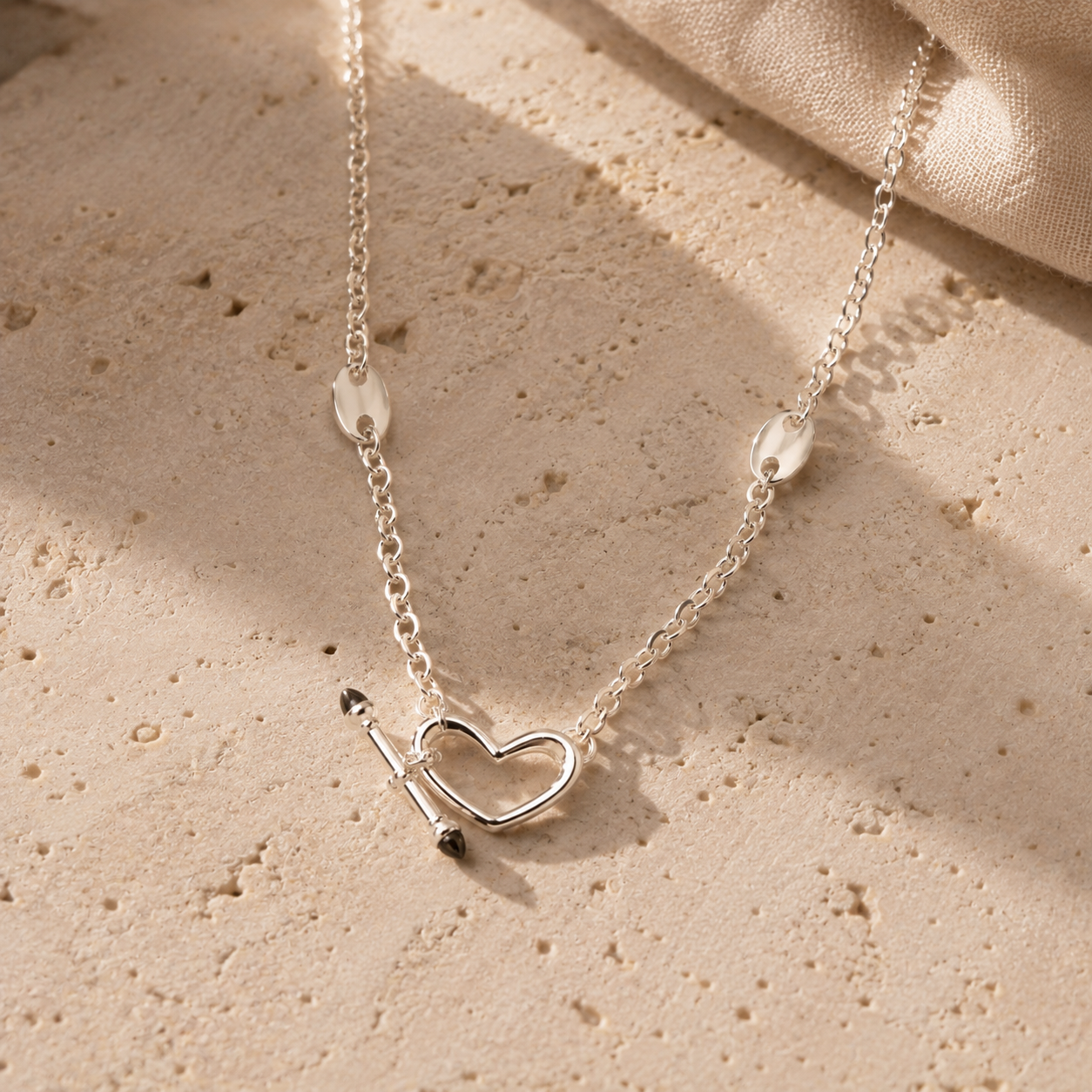 Capsule Onyx Necklace