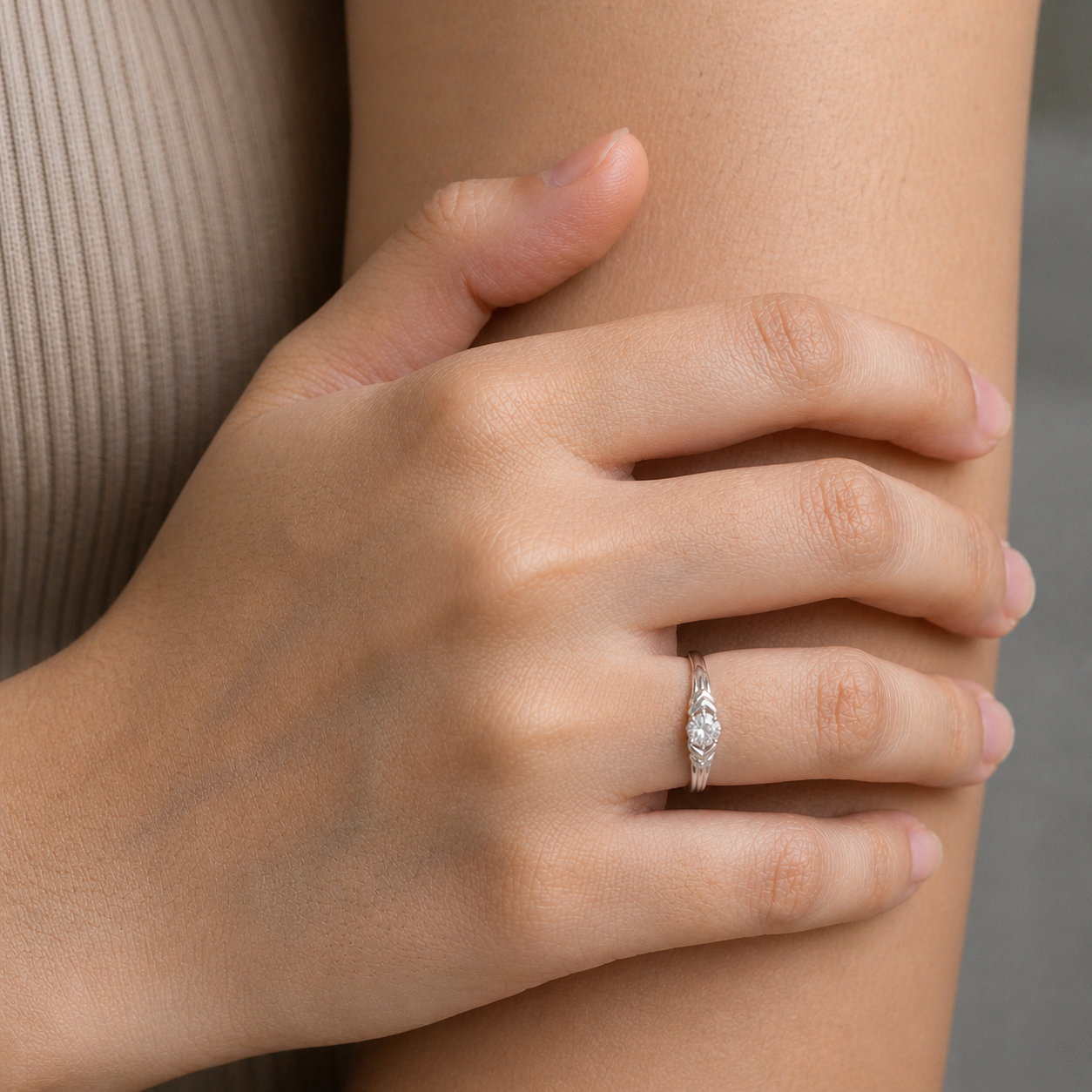 Eterna Knot Ring