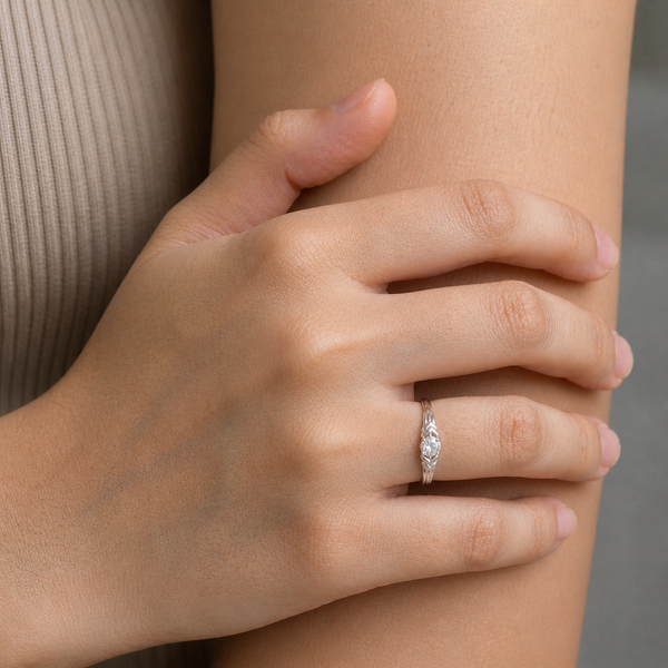 Eterna Knot Ring
