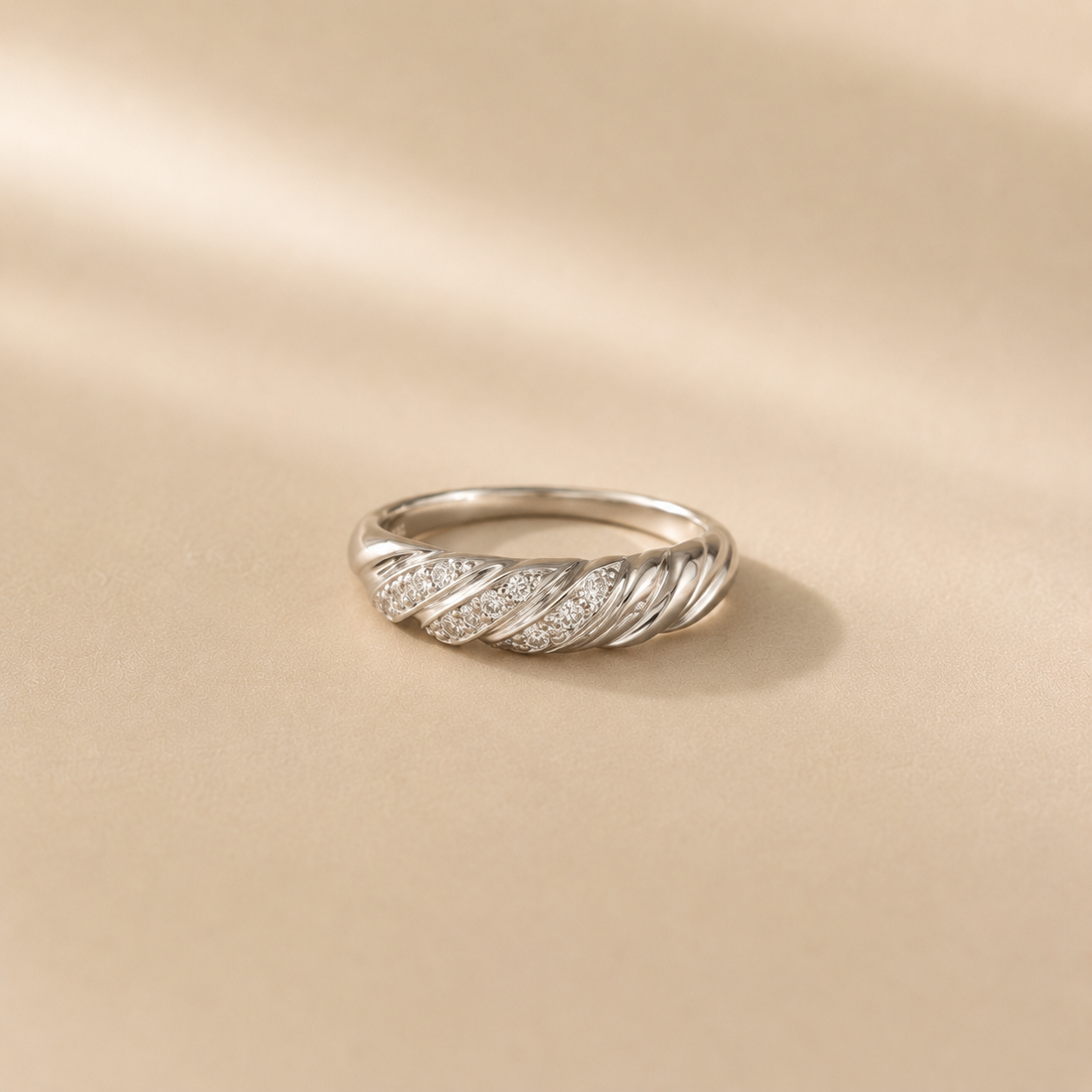 Celeste Twist Band Ring