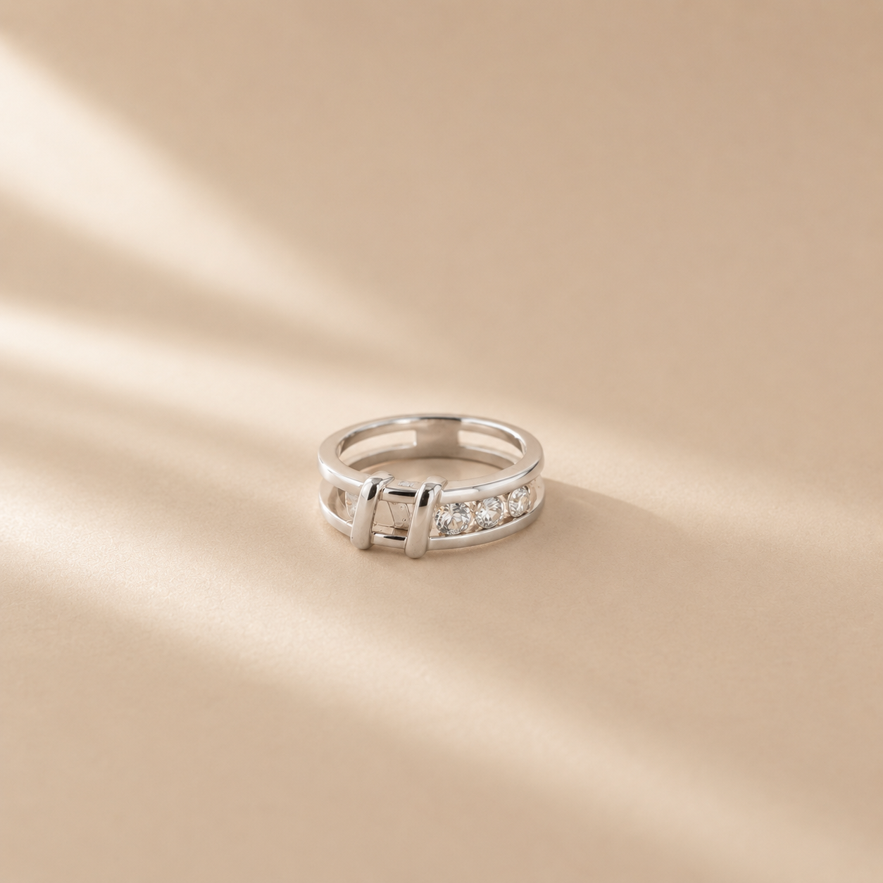Trinity Lumière Ring