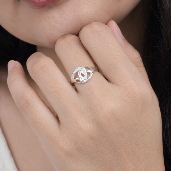 Elowen Twist Solitaire Ring