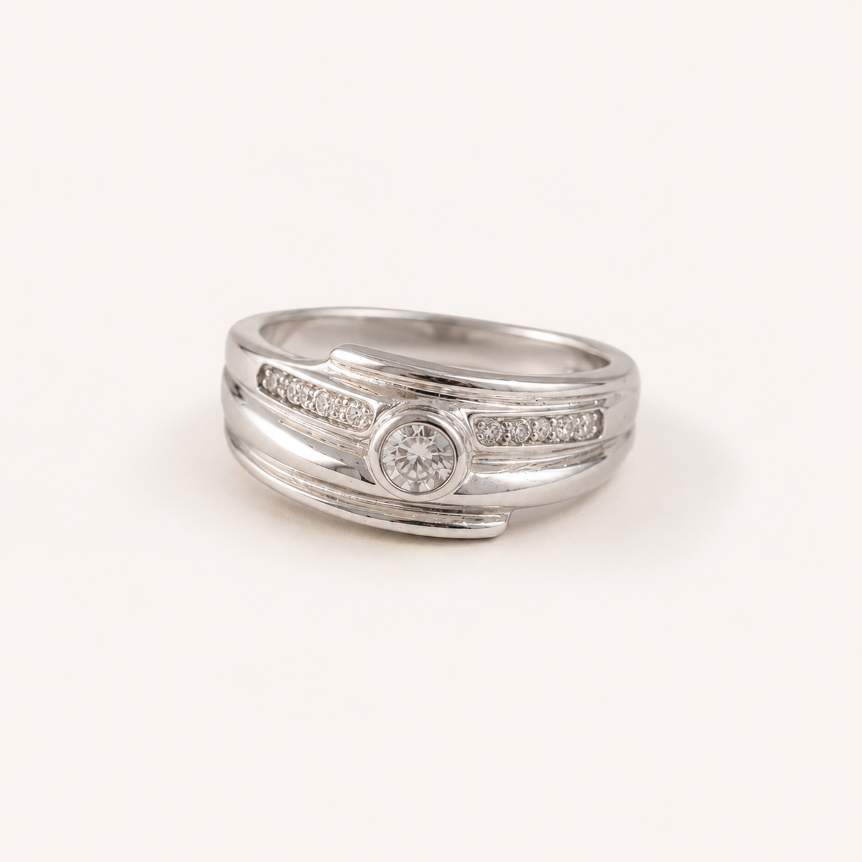 Nova Orbit CZ Ring