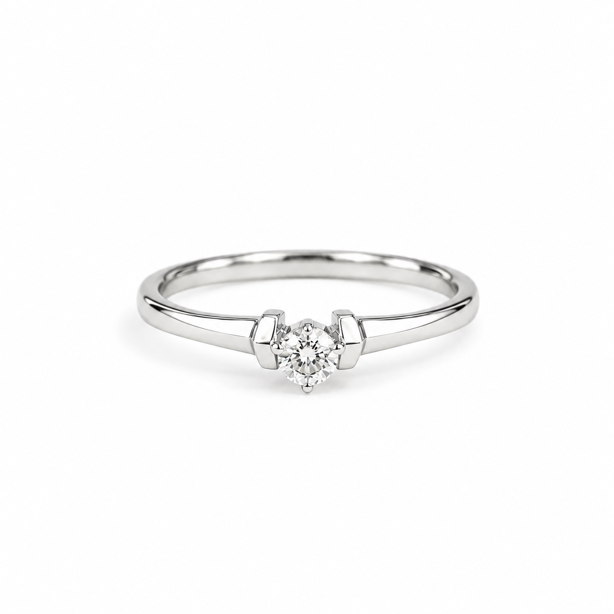 Eterna Solitaire Ring