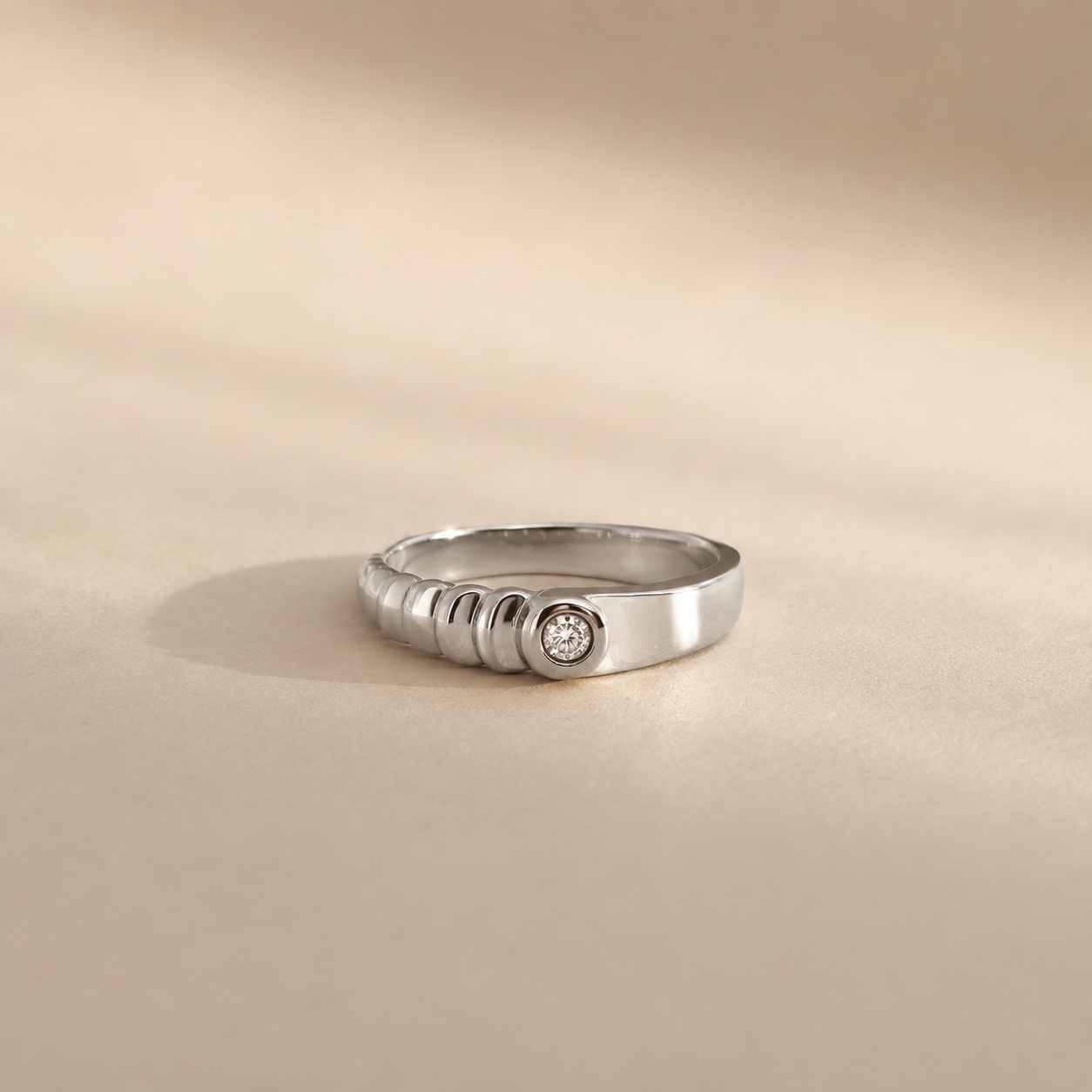 Nova Orbit Solitaire Ring