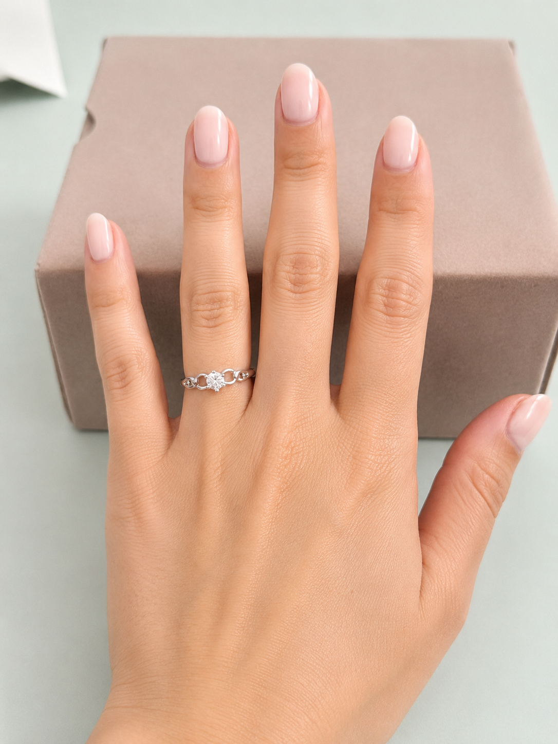 Celeste Link Solitaire Ring
