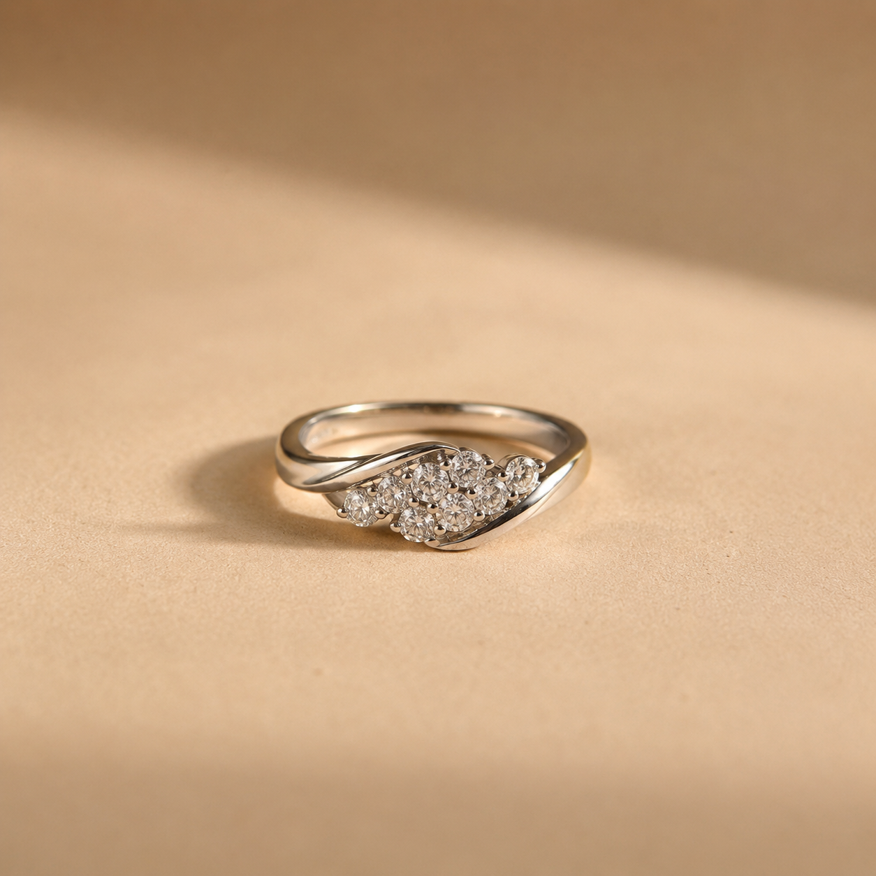 Cluster Leaf CZ Ring