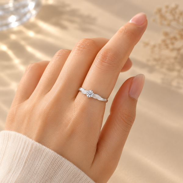 Leaf Twist Solitaire Ring