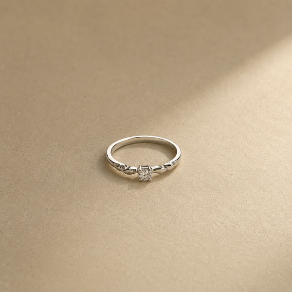 Liora Twist Ring