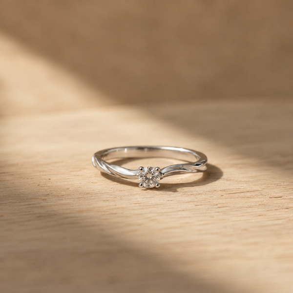 Classic Solitaire Twist Ring