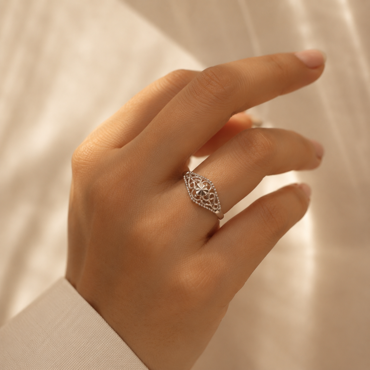 Vintage Filigree Floral Ring