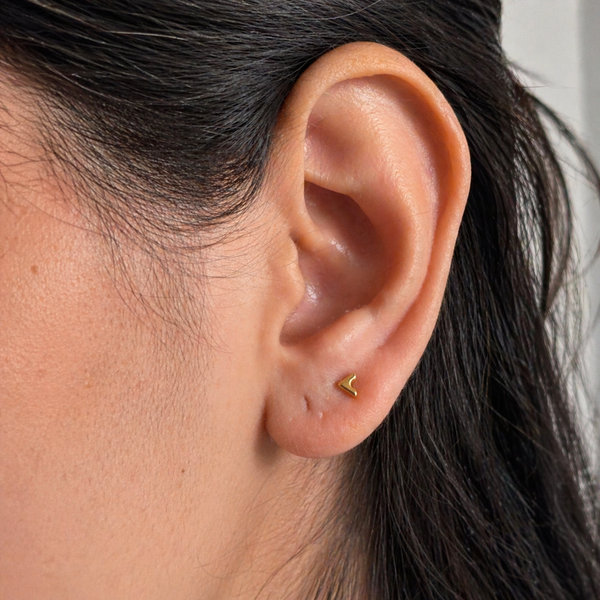 Mini V Studs