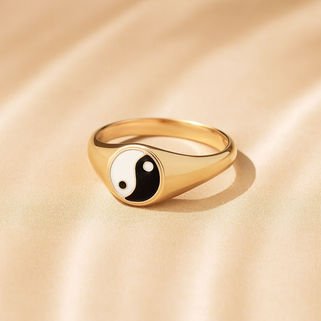 Yin Yang Ring
