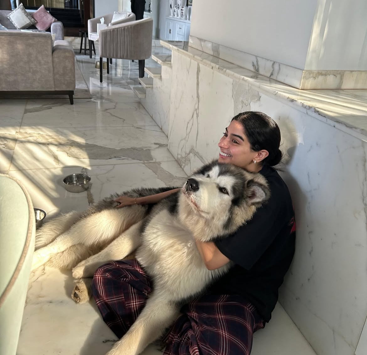 Khushi Kapoor In Tri Line Huggies
