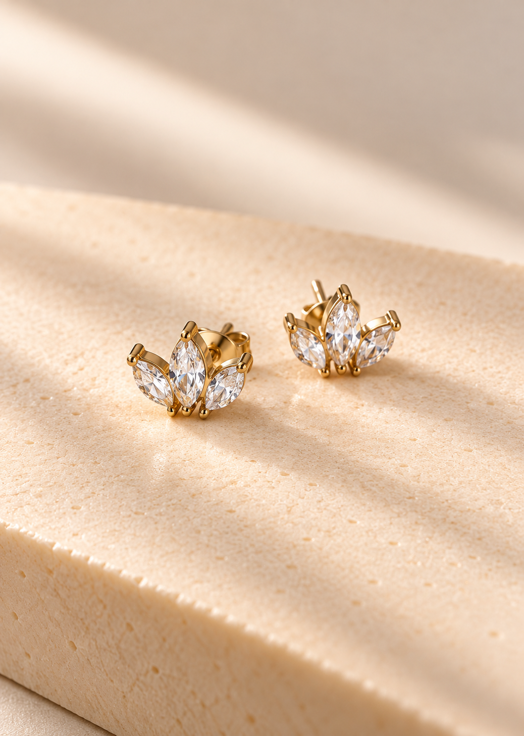Marquise Spray Stud