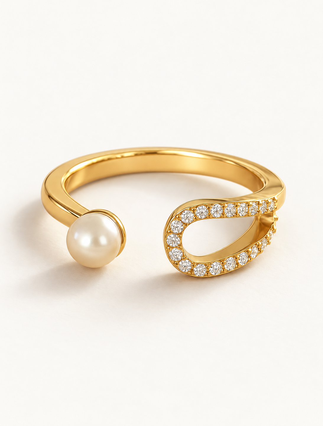 Pearl Clutch Ring - Anushka Jain Jewellery