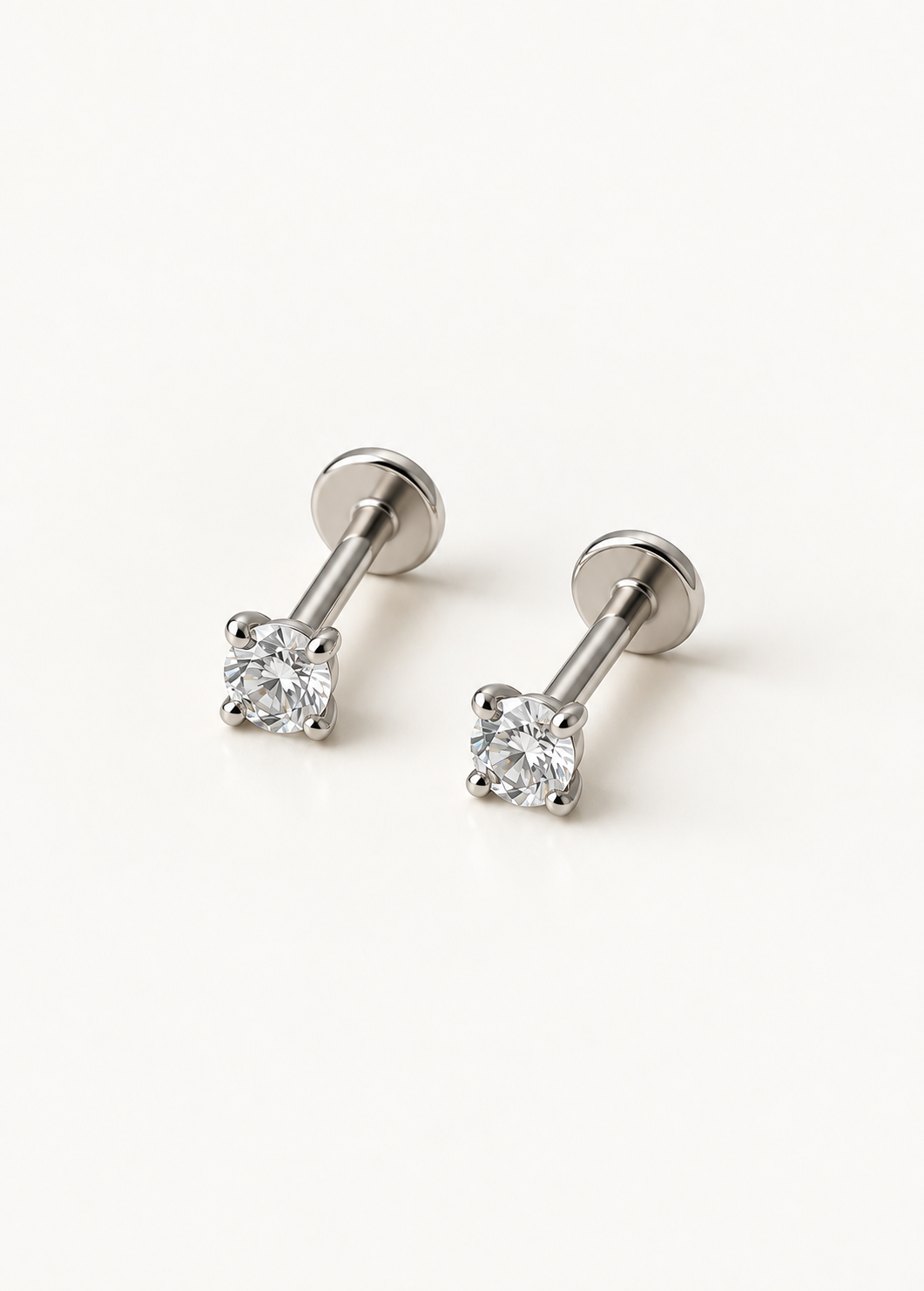 Round Solitaire Stud
