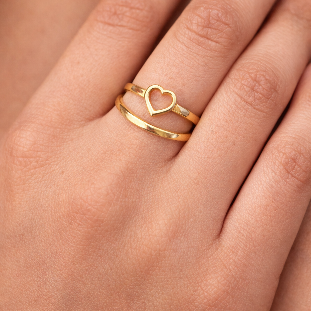 Adjustable heart stack ring in 925 sterling silver, minimal everyday jewellery by Anushka Jain Jewellery