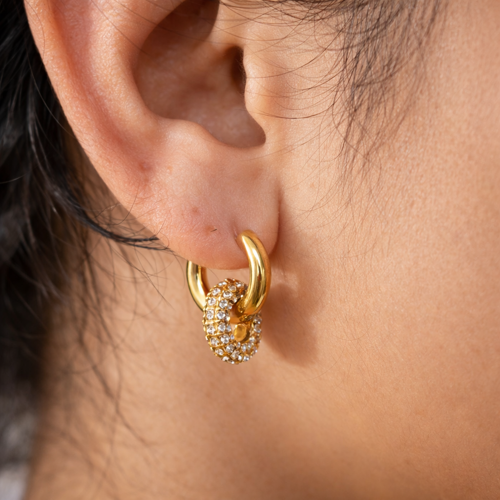 Amara Huggies-Anushka Jain Jewellery