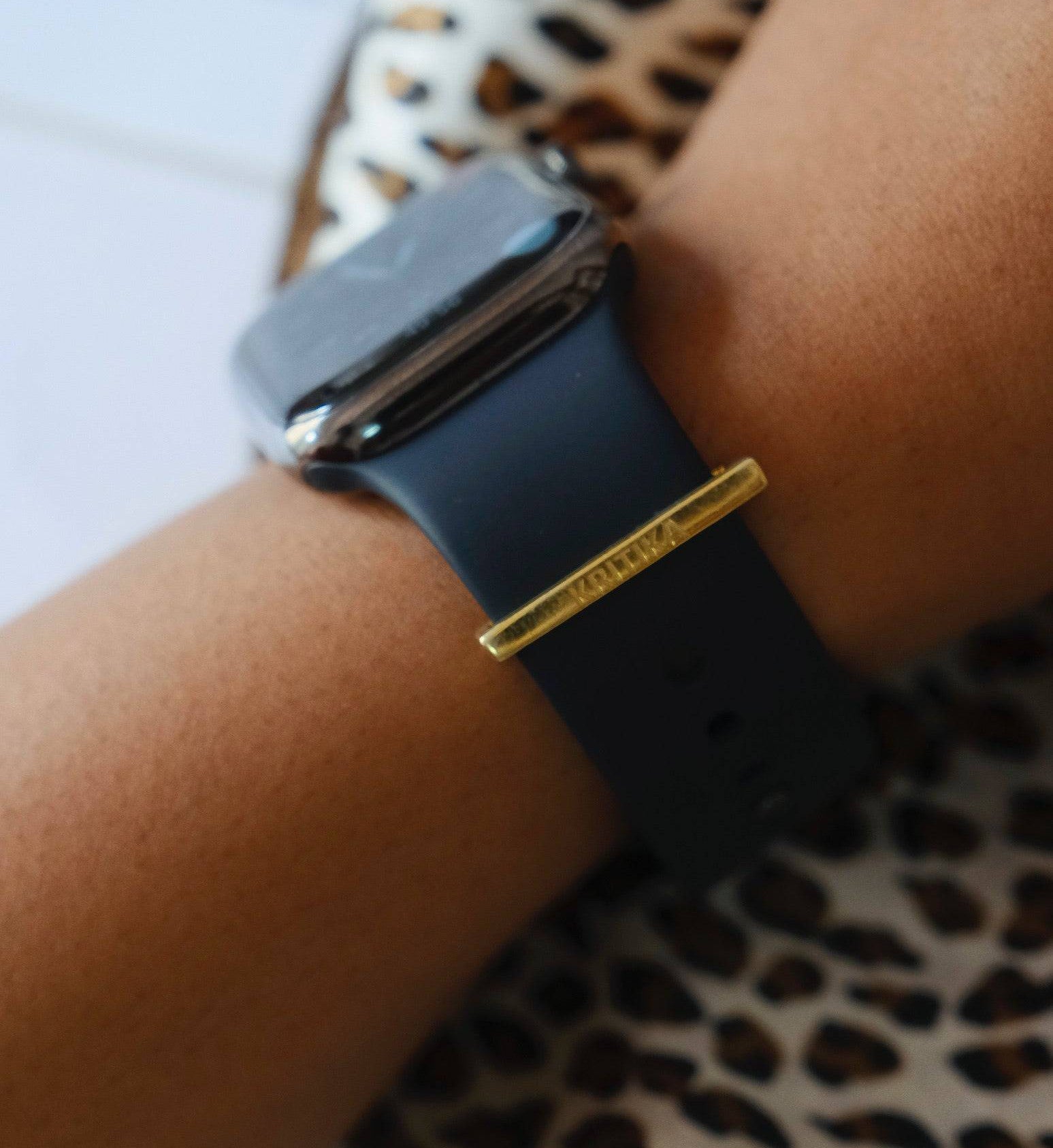 Apple Watch Plain Engraved Bands-Apple Watch Accessories-Anushka Jain Jewellery
