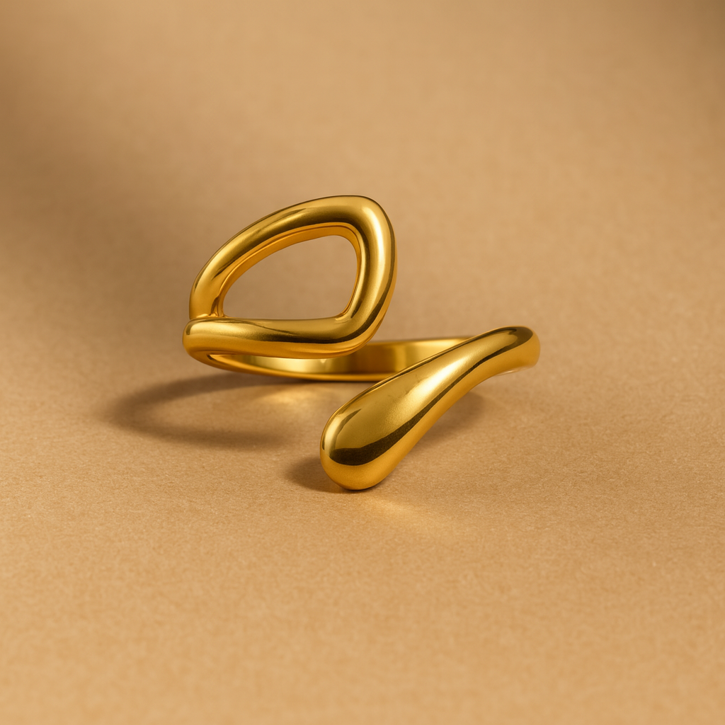 Clutch Ring-Rings-Anushka Jain Jewellery