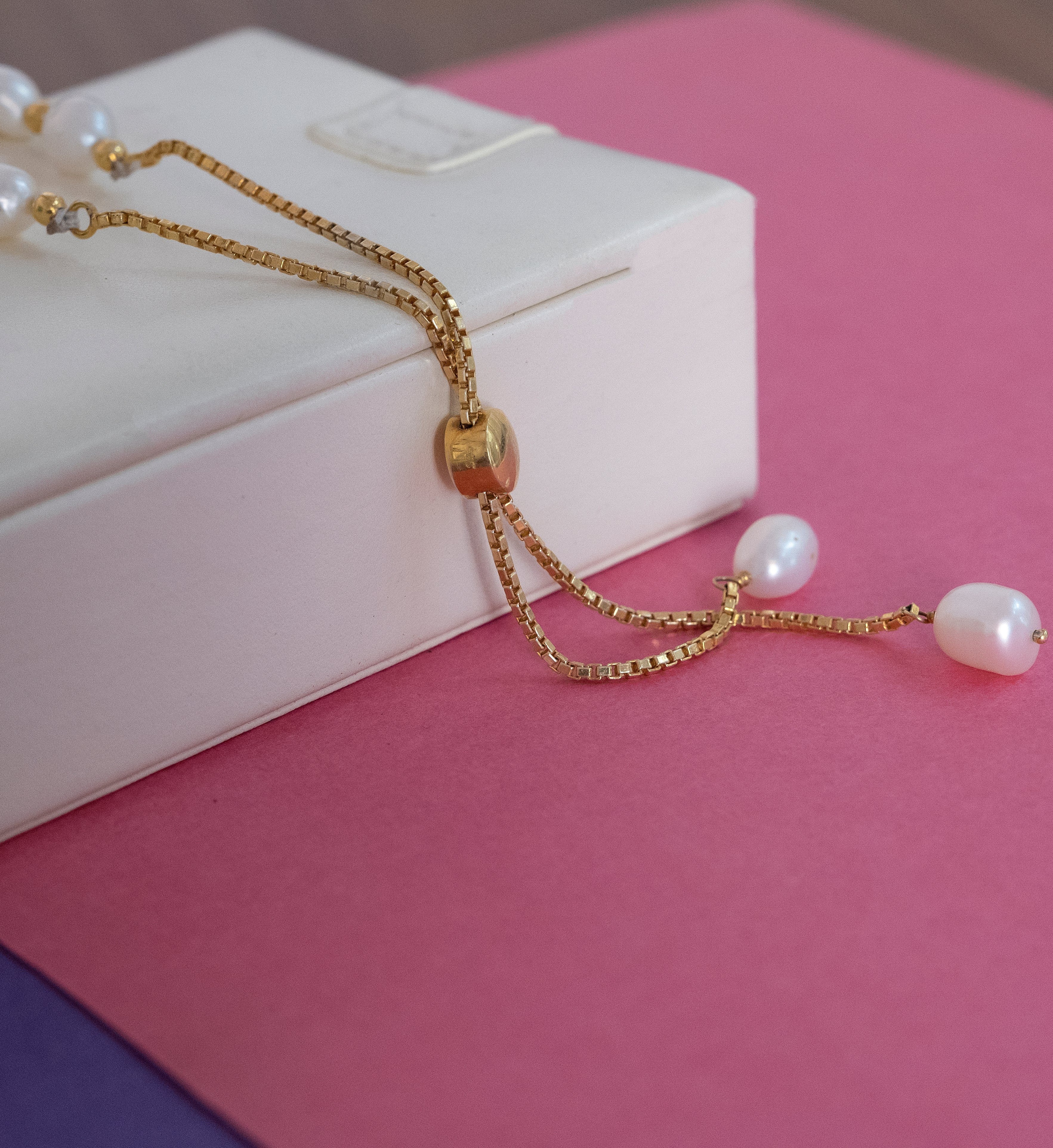 Cove Pearl Bracelet-Bracelets-Anushka Jain Jewellery