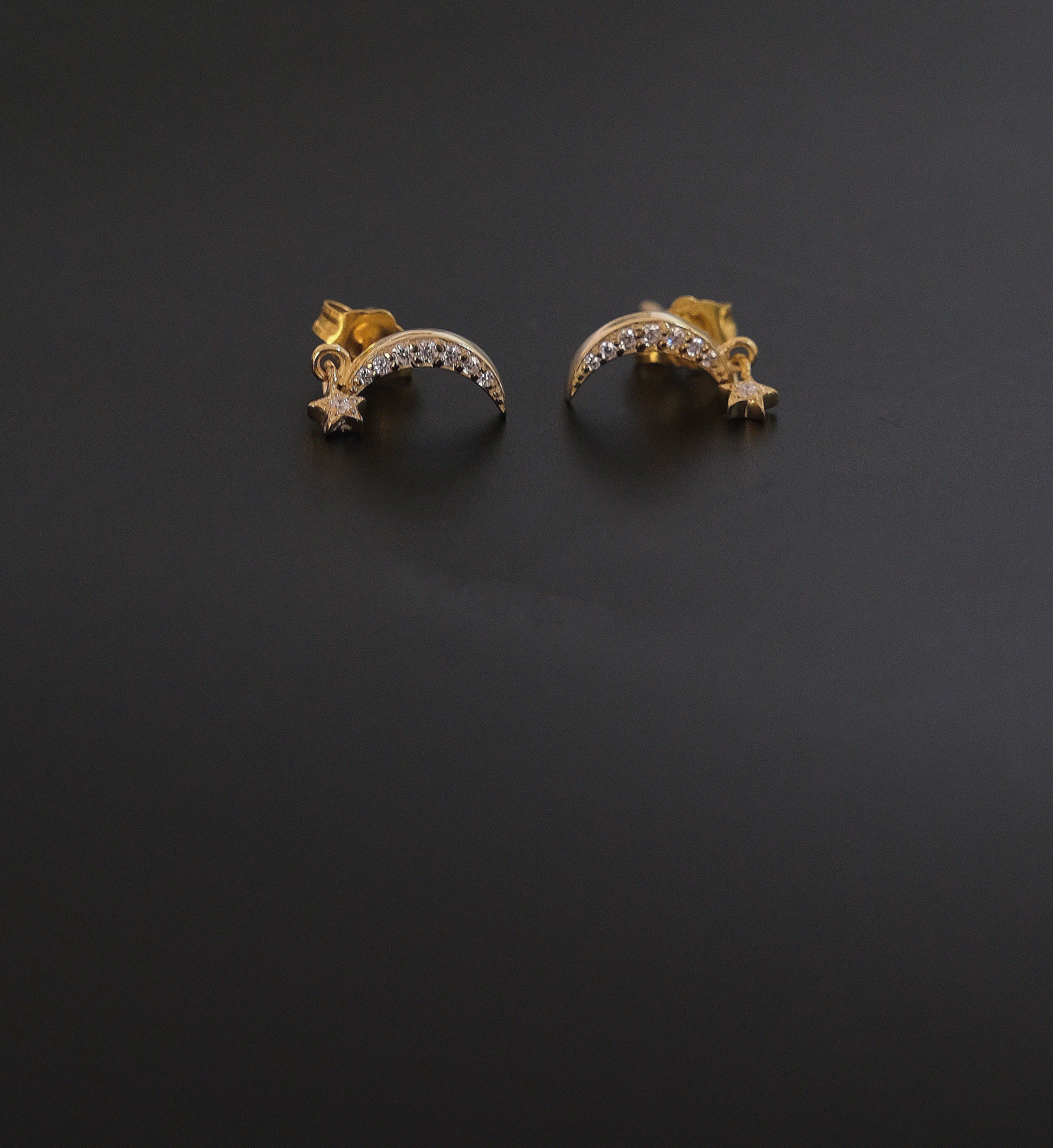 Crescent Star Stud-Studs-Anushka Jain Jewellery