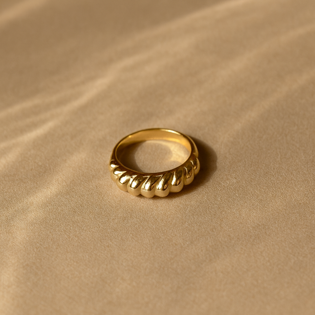 Curved Mound Ring-Rings-Anushka Jain Jewellery