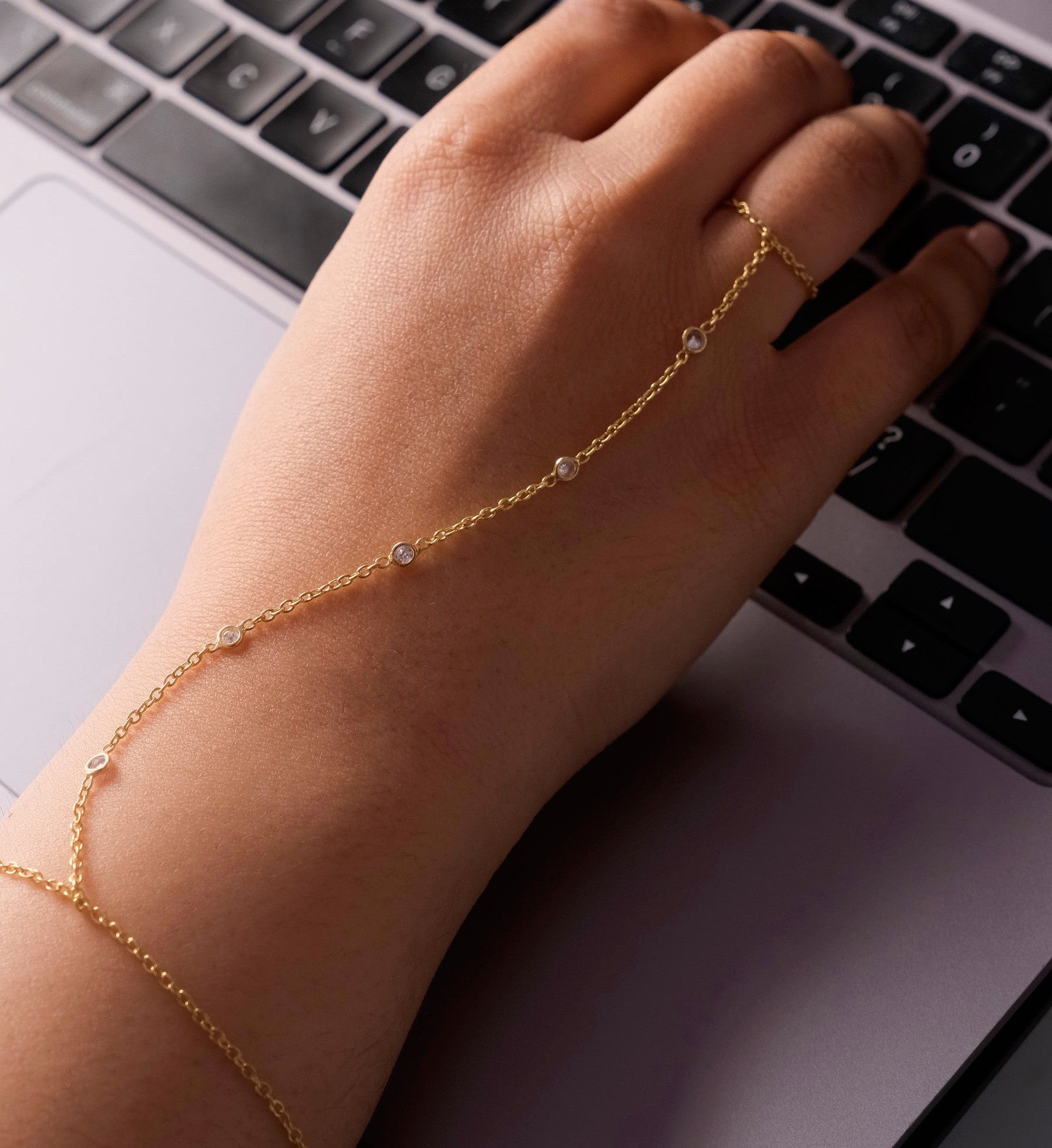 Diamond Hathfool-Bracelets-Anushka Jain Jewellery