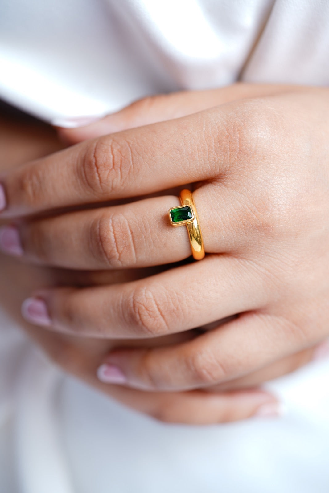 Edge Elegance Ring-Rings-Anushka Jain Jewellery