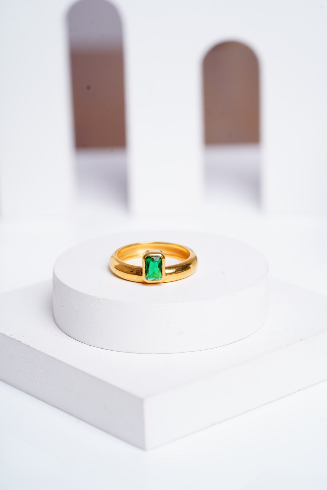 Edge Elegance Ring-Rings-Anushka Jain Jewellery