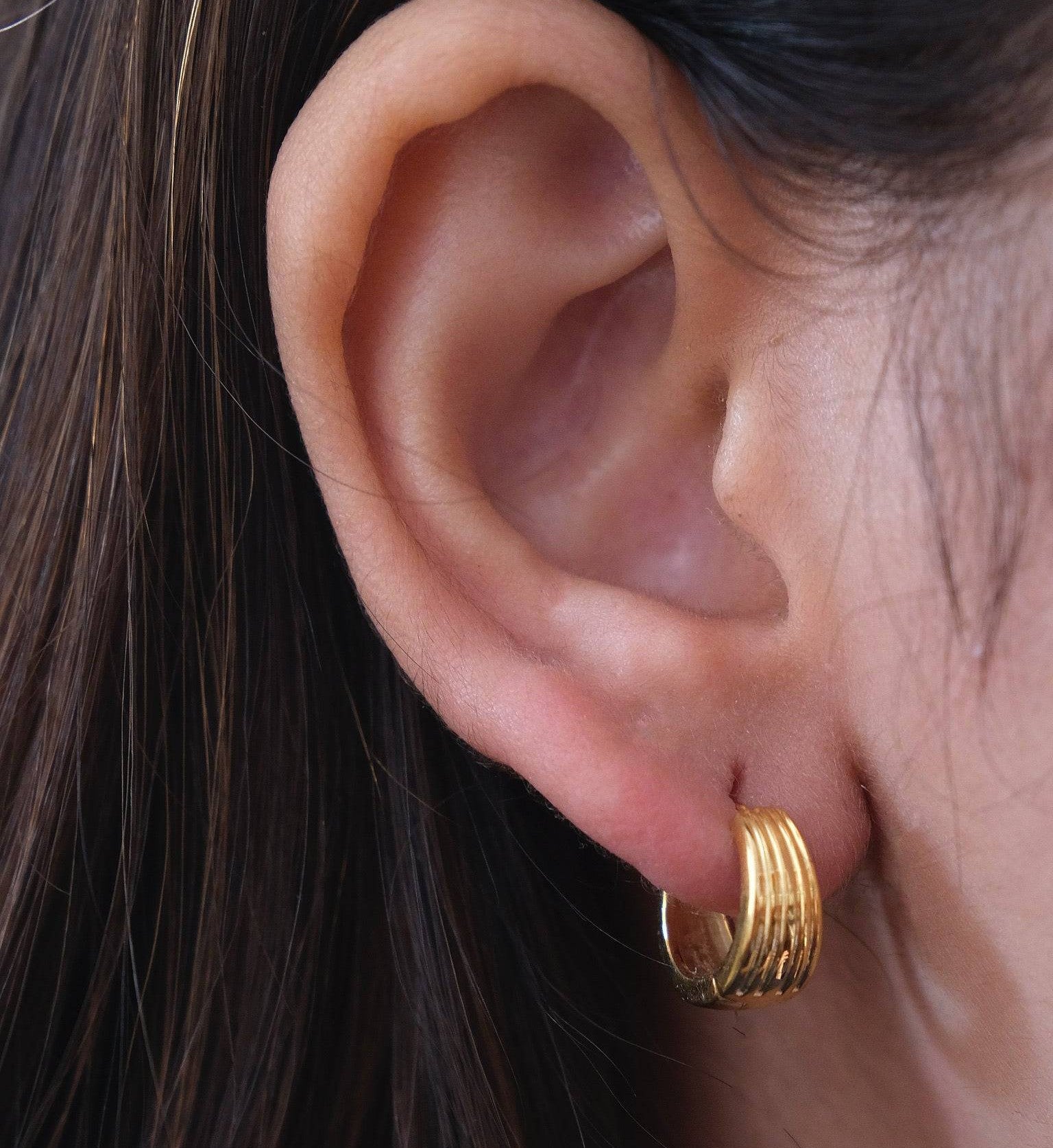 Elsa Huggie-Huggie-Anushka Jain Jewellery