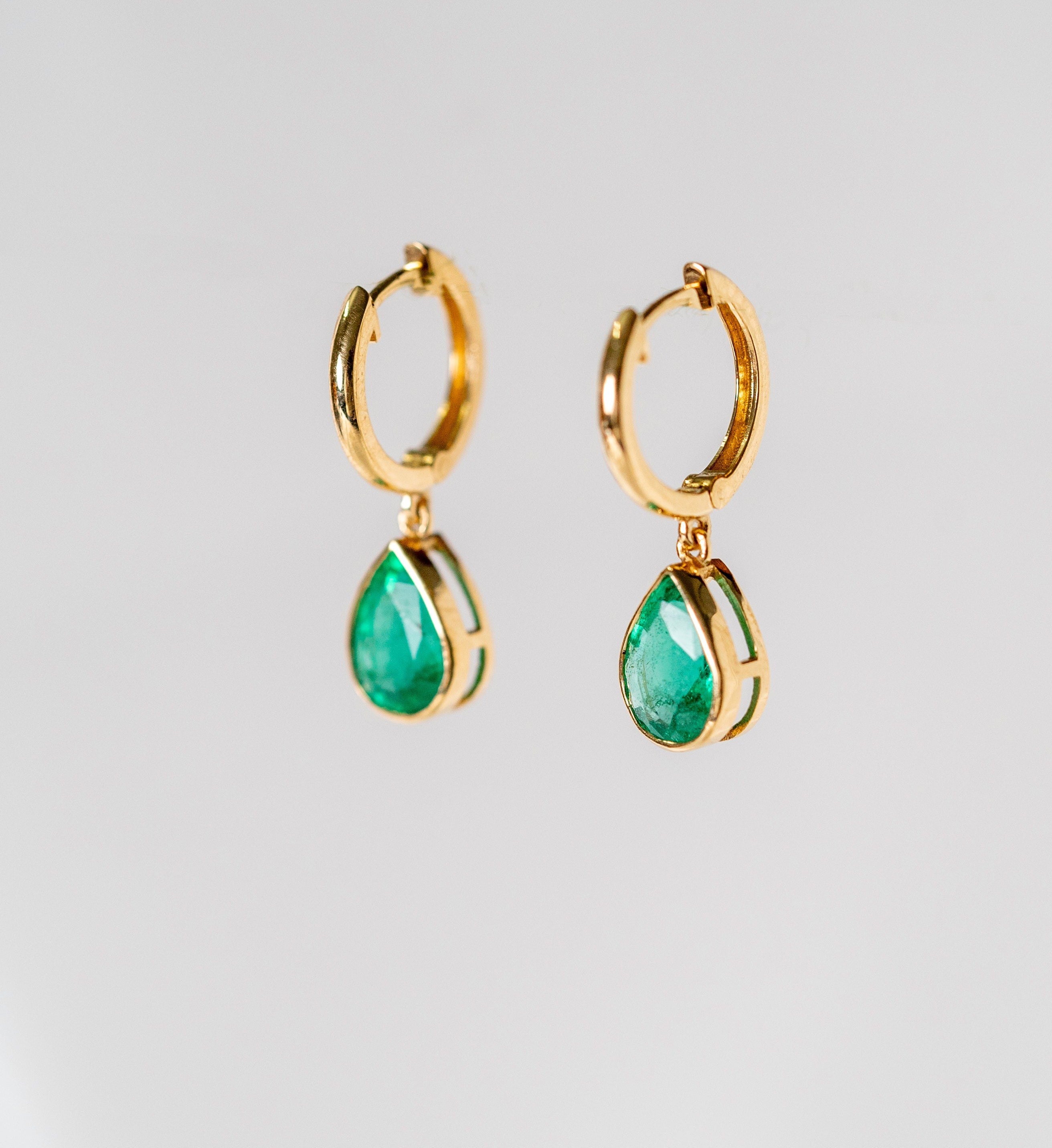 18k Emerald Pear Drop Huggie