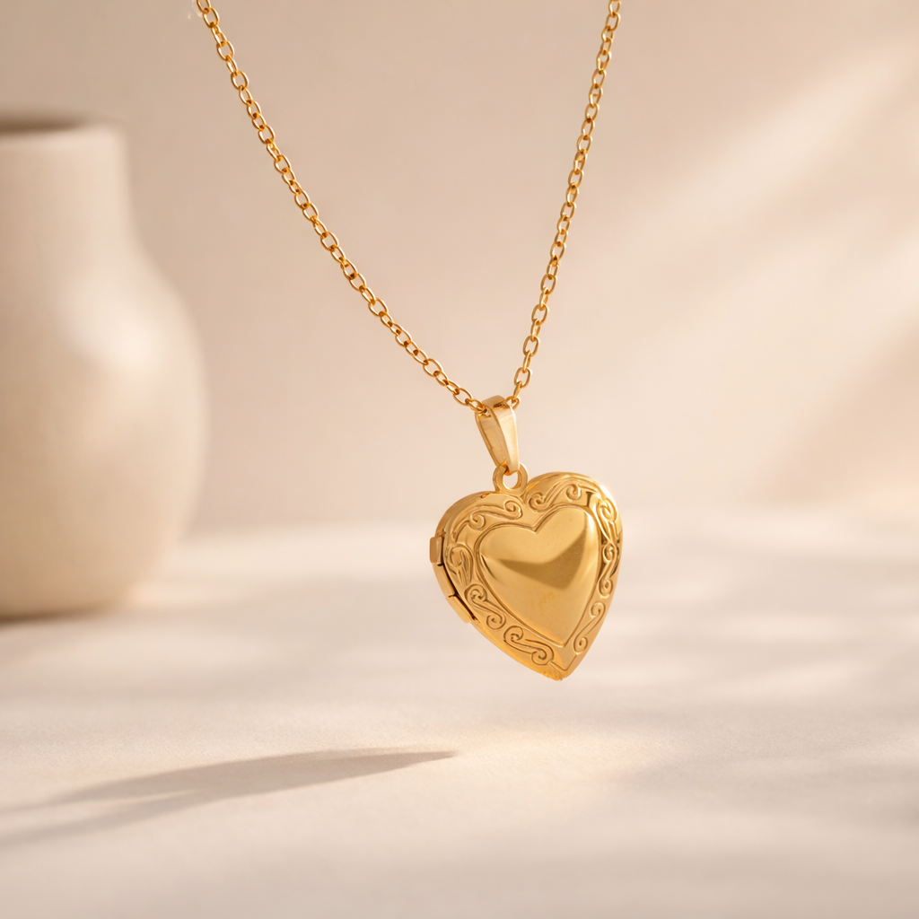 Heart Photo Locket-Anushka Jain Jewellery