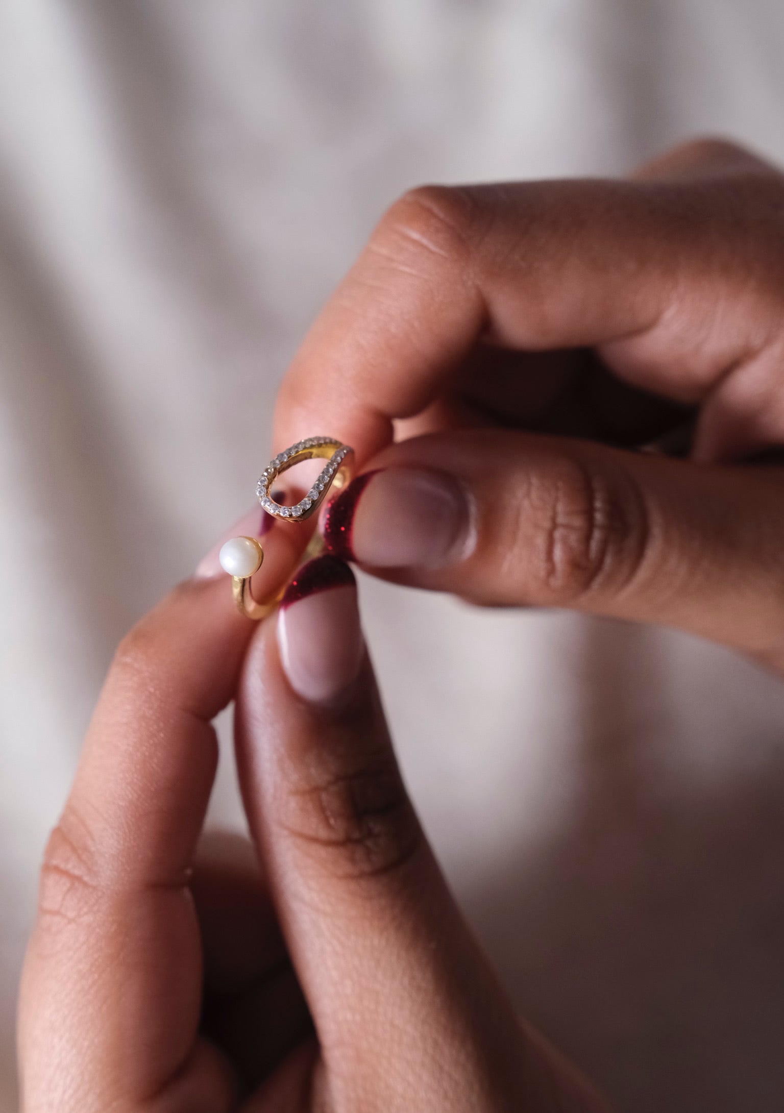 Pearl Clutch Ring-Rings-Anushka Jain Jewellery