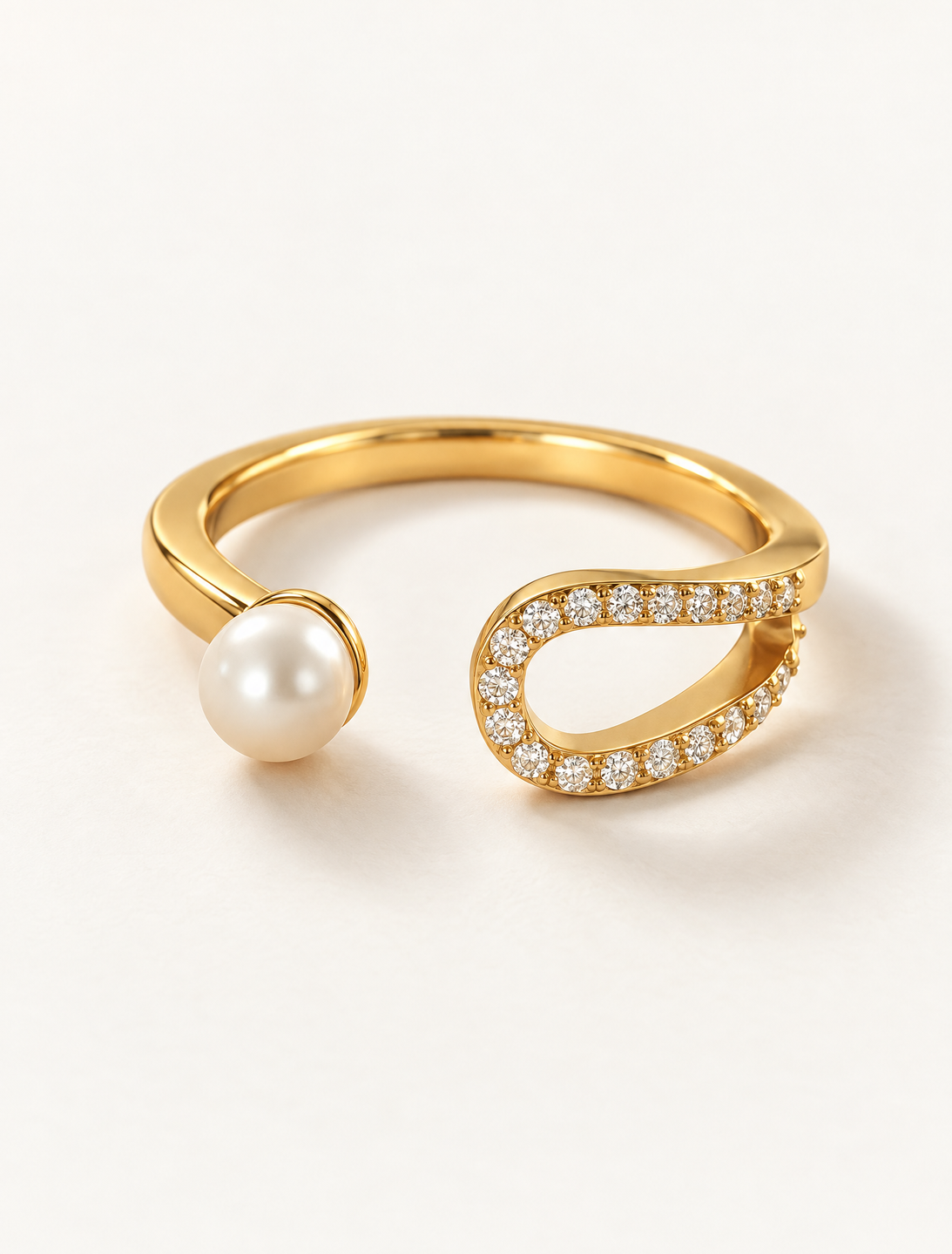 Pearl Clutch Ring