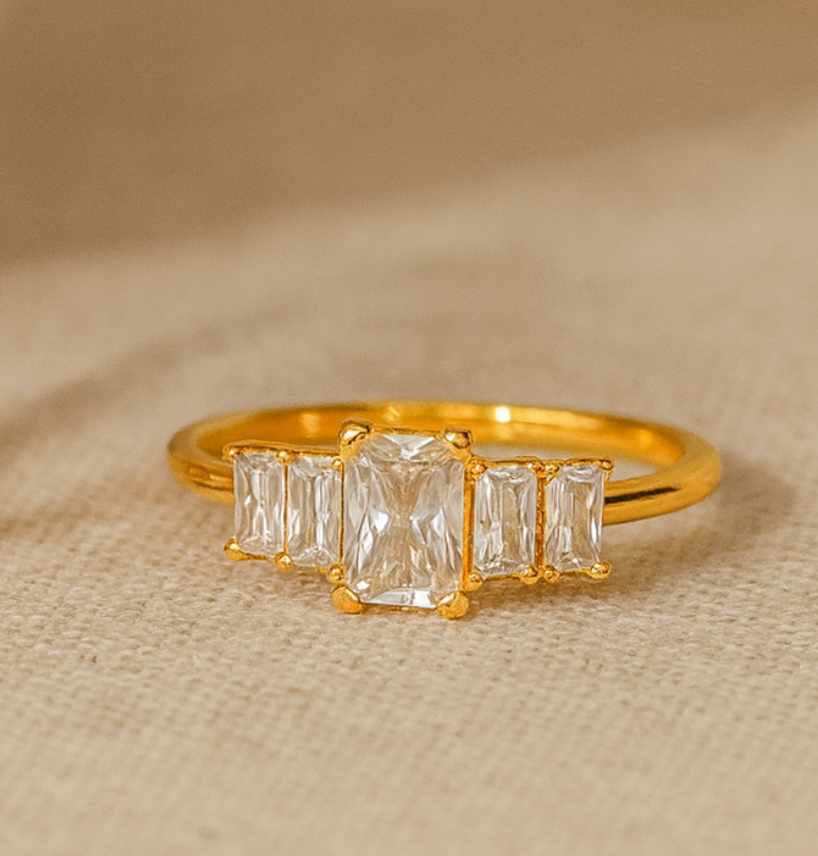 Rectangle Diamond Line Ring-Anushka Jain Jewellery