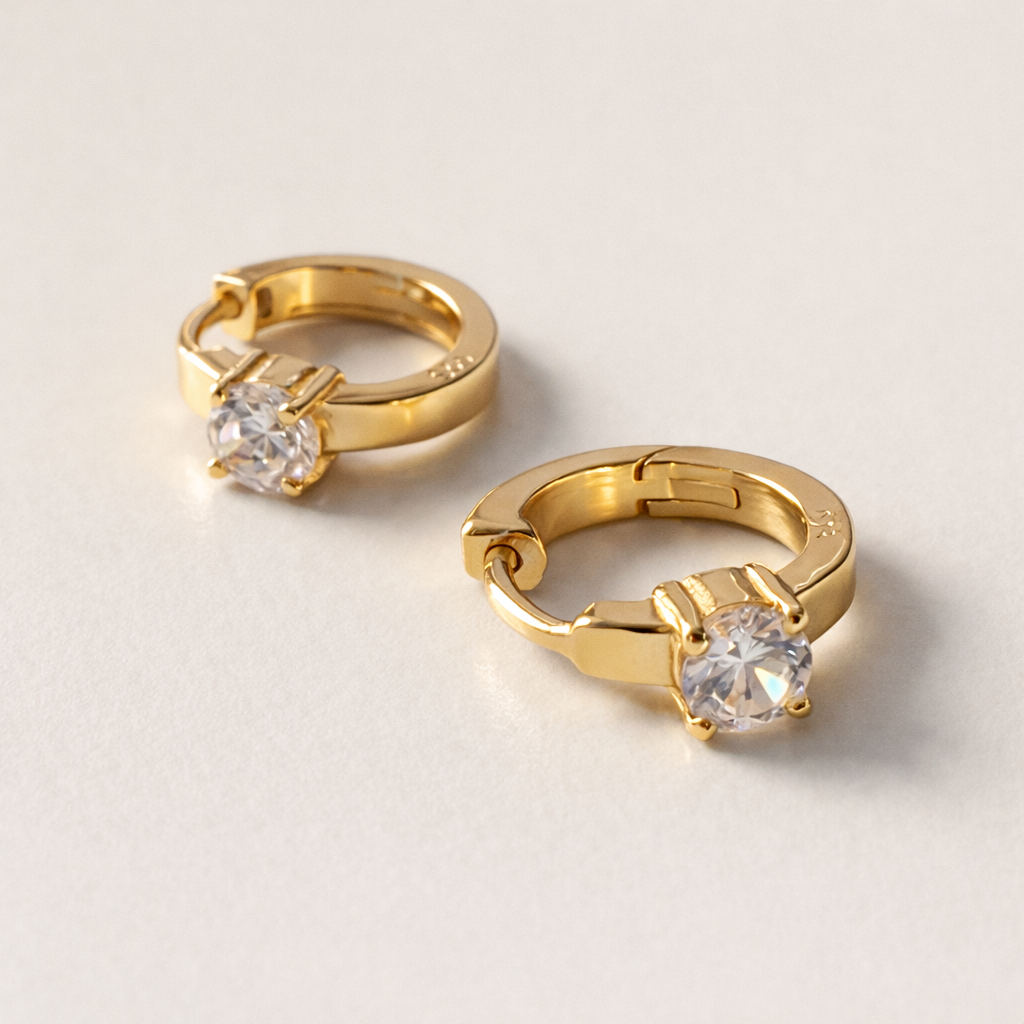 Single Diamond Huggie-Anushka Jain Jewellery