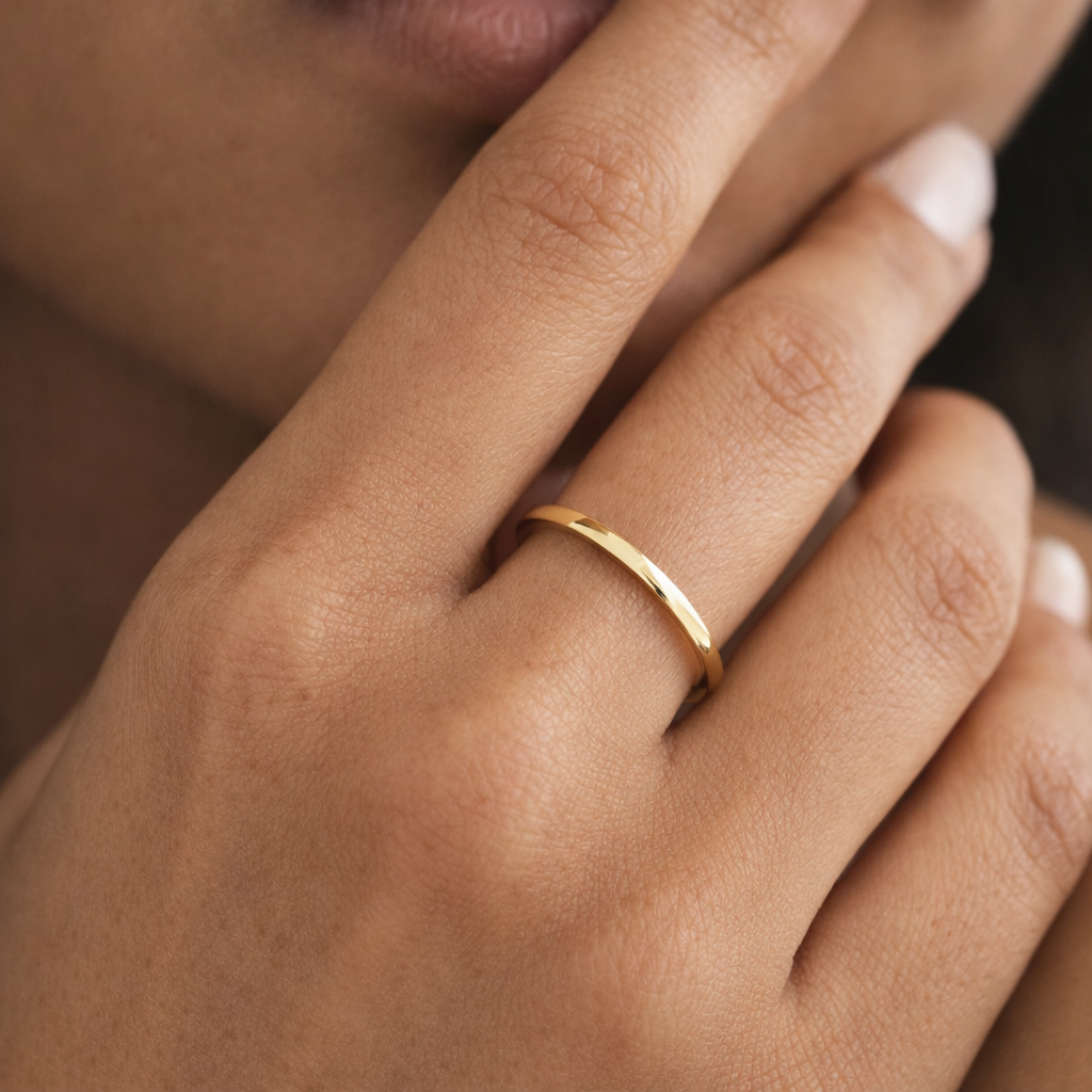 Sleek Ring-Rings-Anushka Jain Jewellery