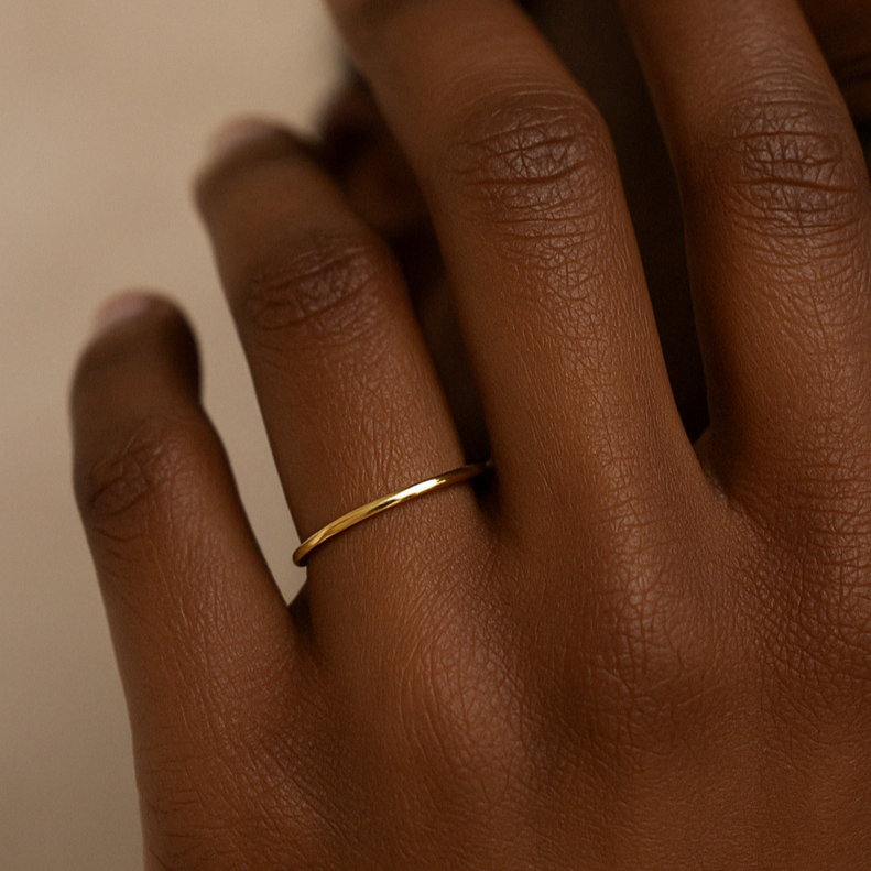 Sleek Ring-Rings-Anushka Jain Jewellery