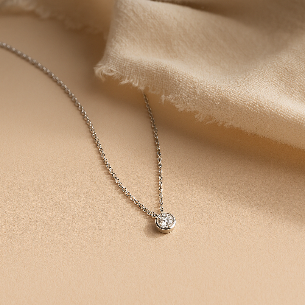 Solo Diamond Necklace-Pendants-Anushka Jain Jewellery